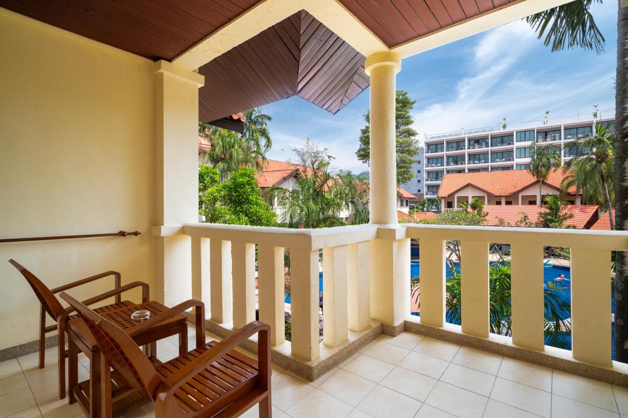 Phuket Leelavadee Hua Ting Resort Patong 外观 照片