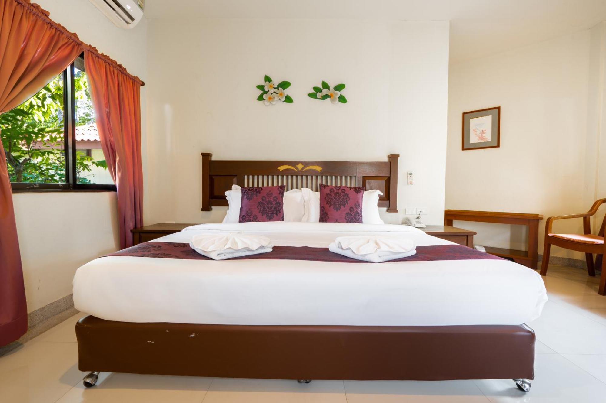 Phuket Leelavadee Hua Ting Resort Patong 外观 照片