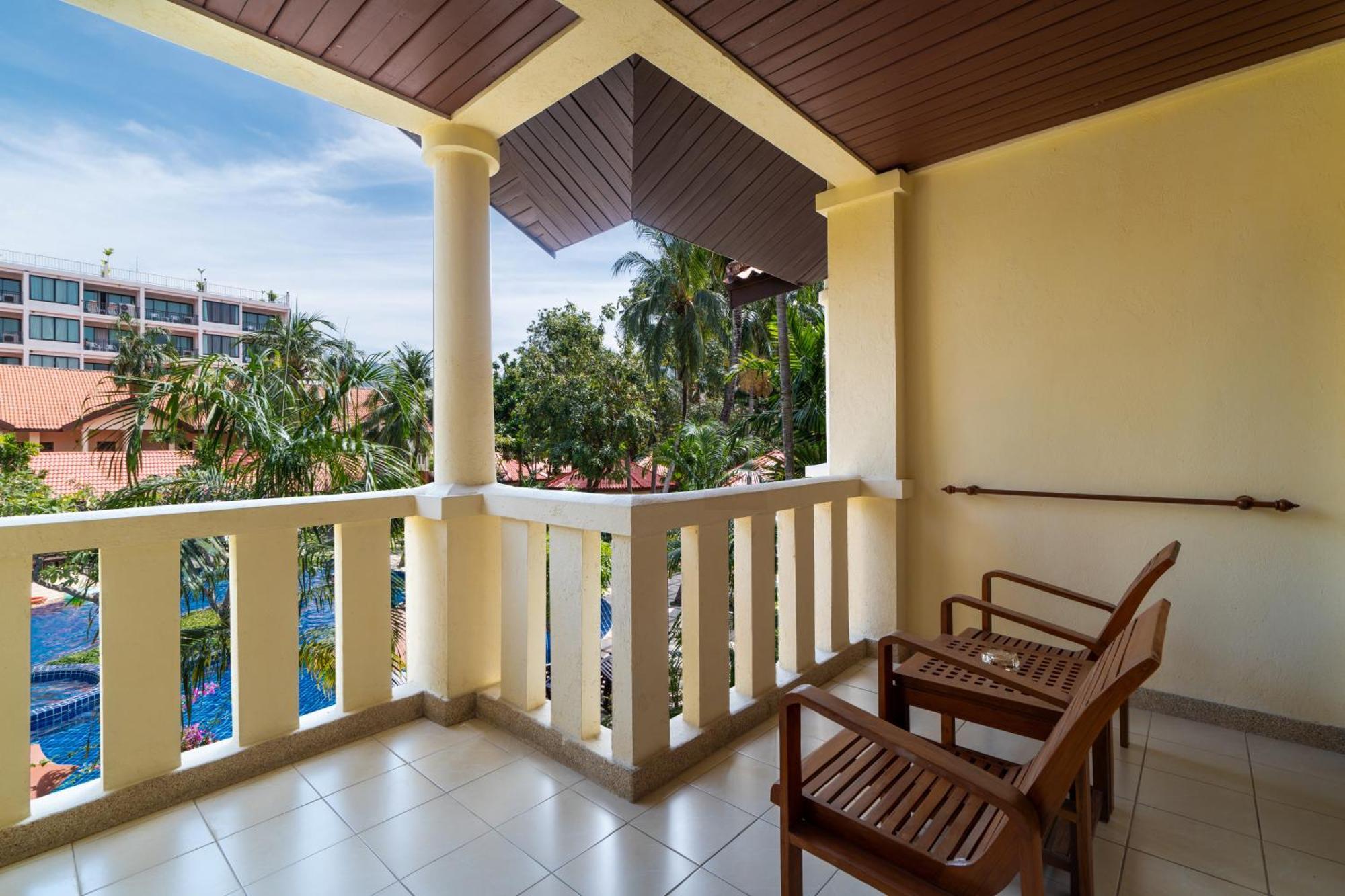 Phuket Leelavadee Hua Ting Resort Patong 外观 照片